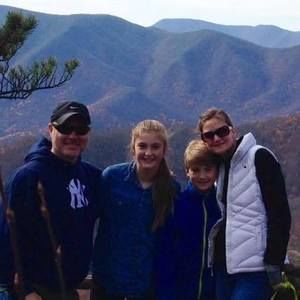 Meet your Posher, Angie